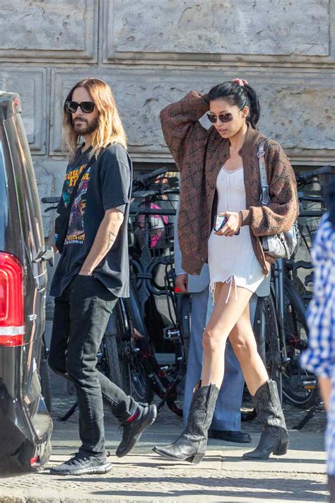 thet thinn|Jared Leto Spotted with Model Thet Thinn, aka。